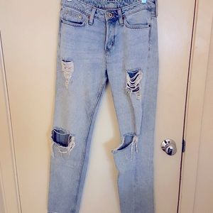 Mom jeans with distress
